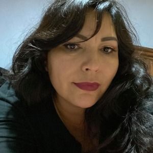 Meet your Posher, Sandoval